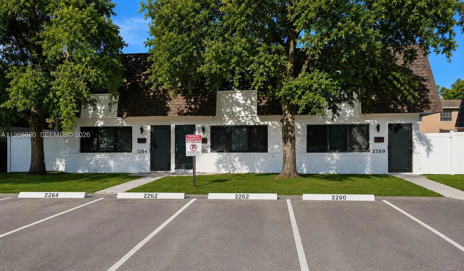 2260 NW 59th Way, Lauderhill FL 33313