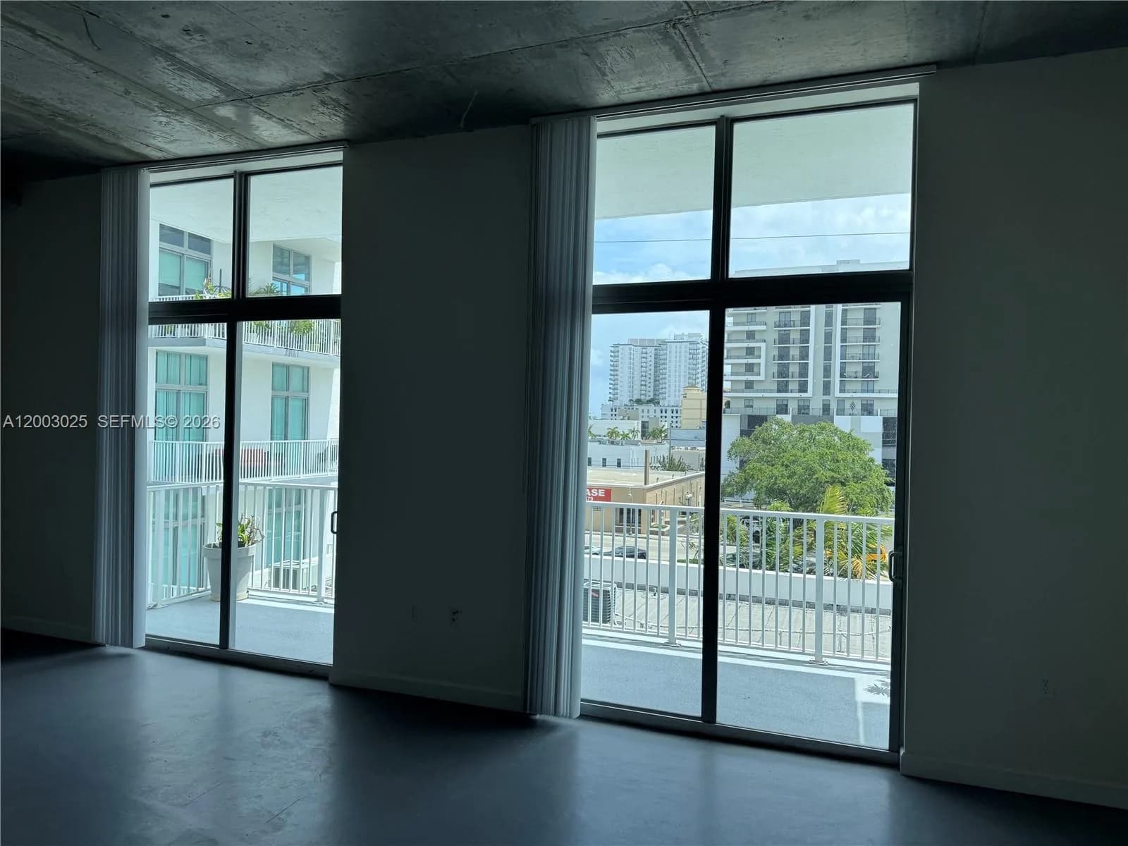 2100 Van Buren St # 412, Hollywood, FL 33020