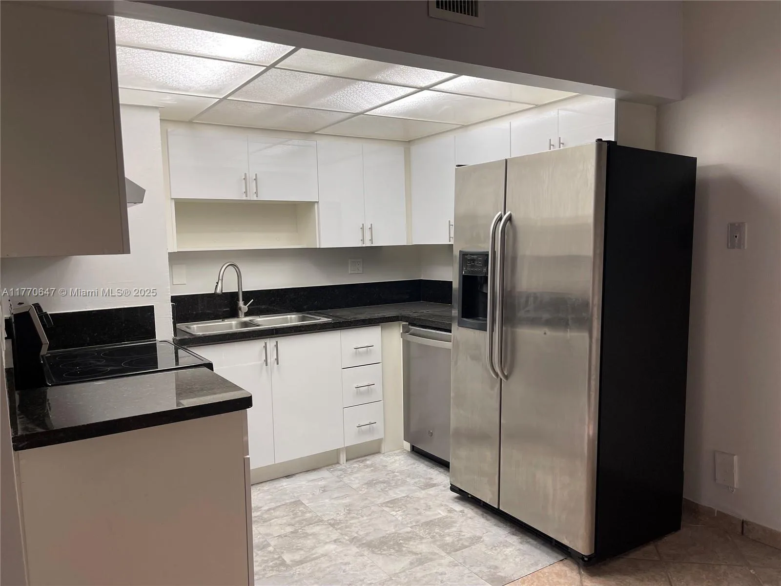 6175 NW 57th St # 116, Tamarac FL 33319