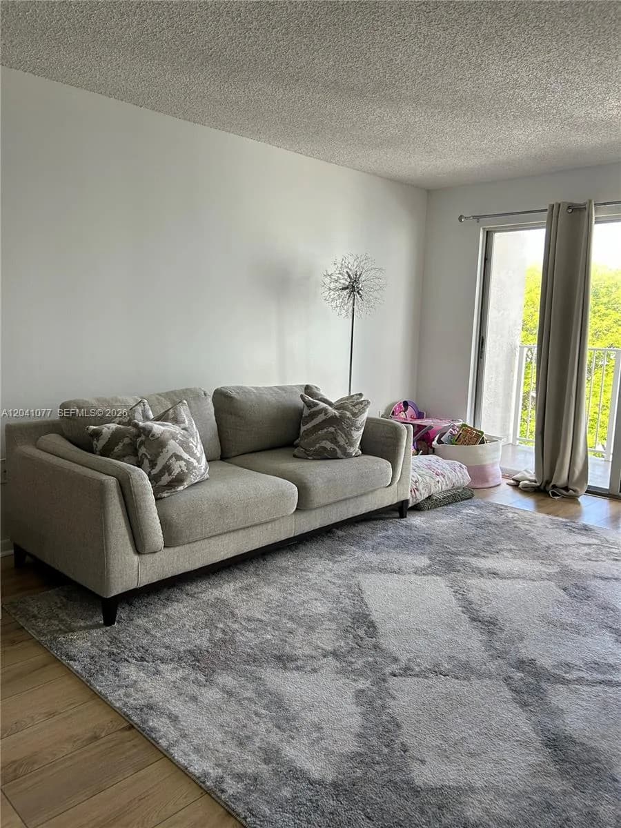 1975 Normandy Dr # 301, Miami Beach, FL 33141