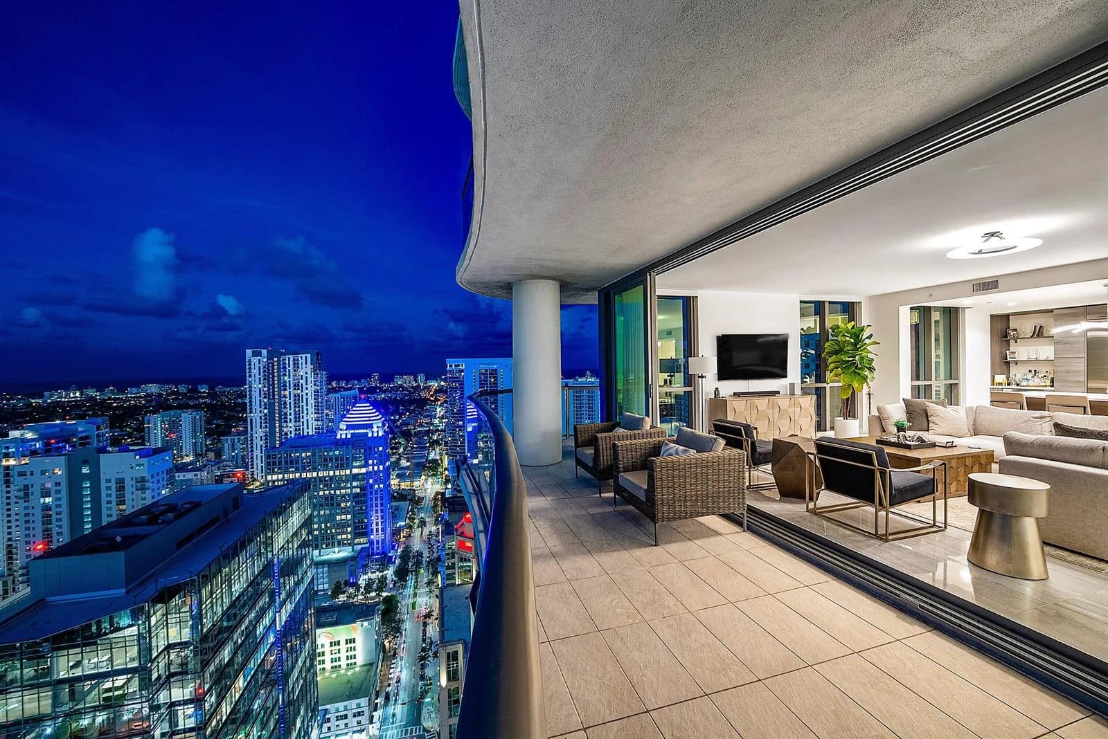 100 E Las Olas Boulevard # 4301, Fort Lauderdale FL 33301