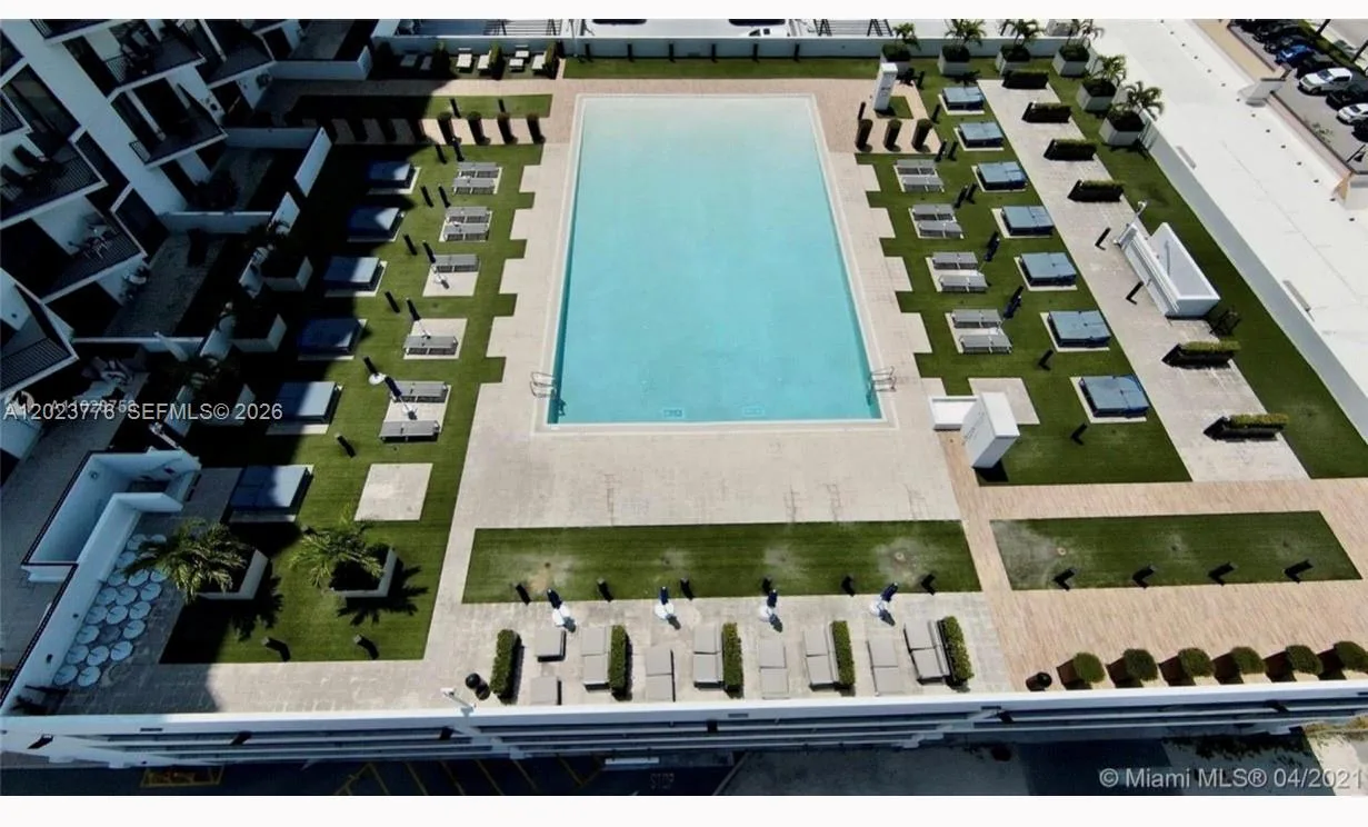 5300 Paseo Blvd Unit 401 # 401, Doral FL 33166