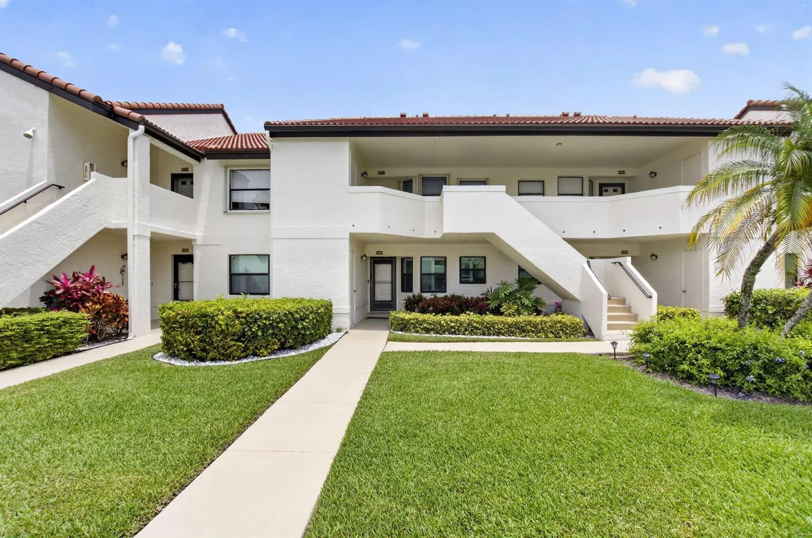 5907 Parkwalk Drive, Boynton Beach FL 33472