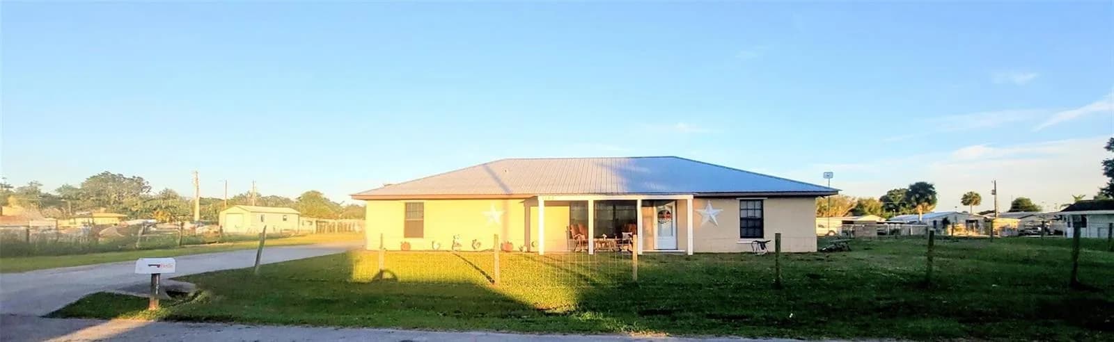 1153 Jerdik Drive, Moore Haven FL 33471