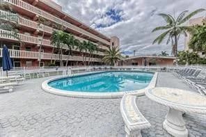 200 NE 12th Avenue # 6a, Hallandale Beach, FL 33009