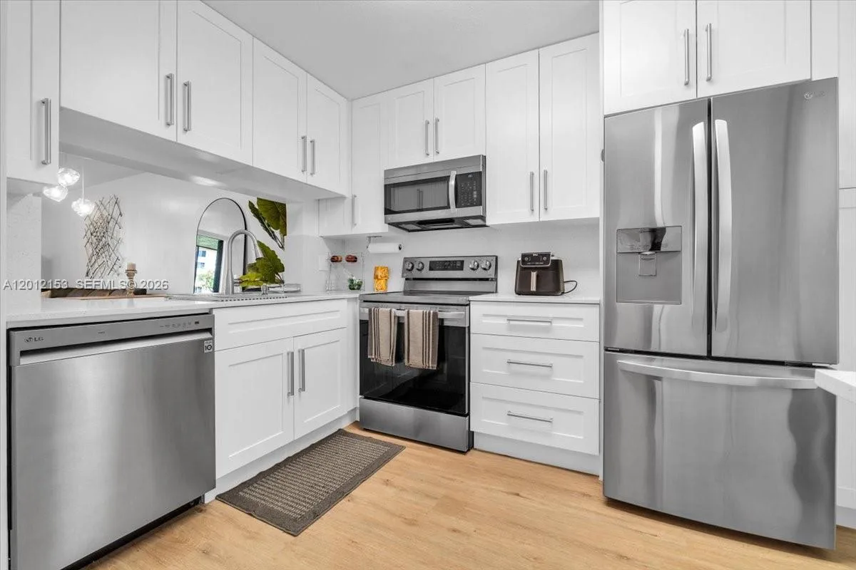 1234 S Military Trl # 1811, Deerfield Beach FL 33442