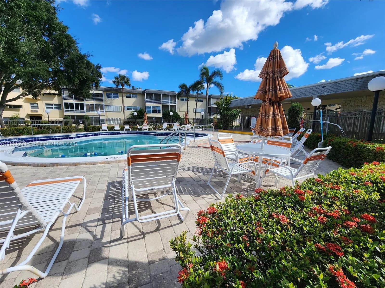 4431 NW 16th St # H109, Lauderhill FL 33313