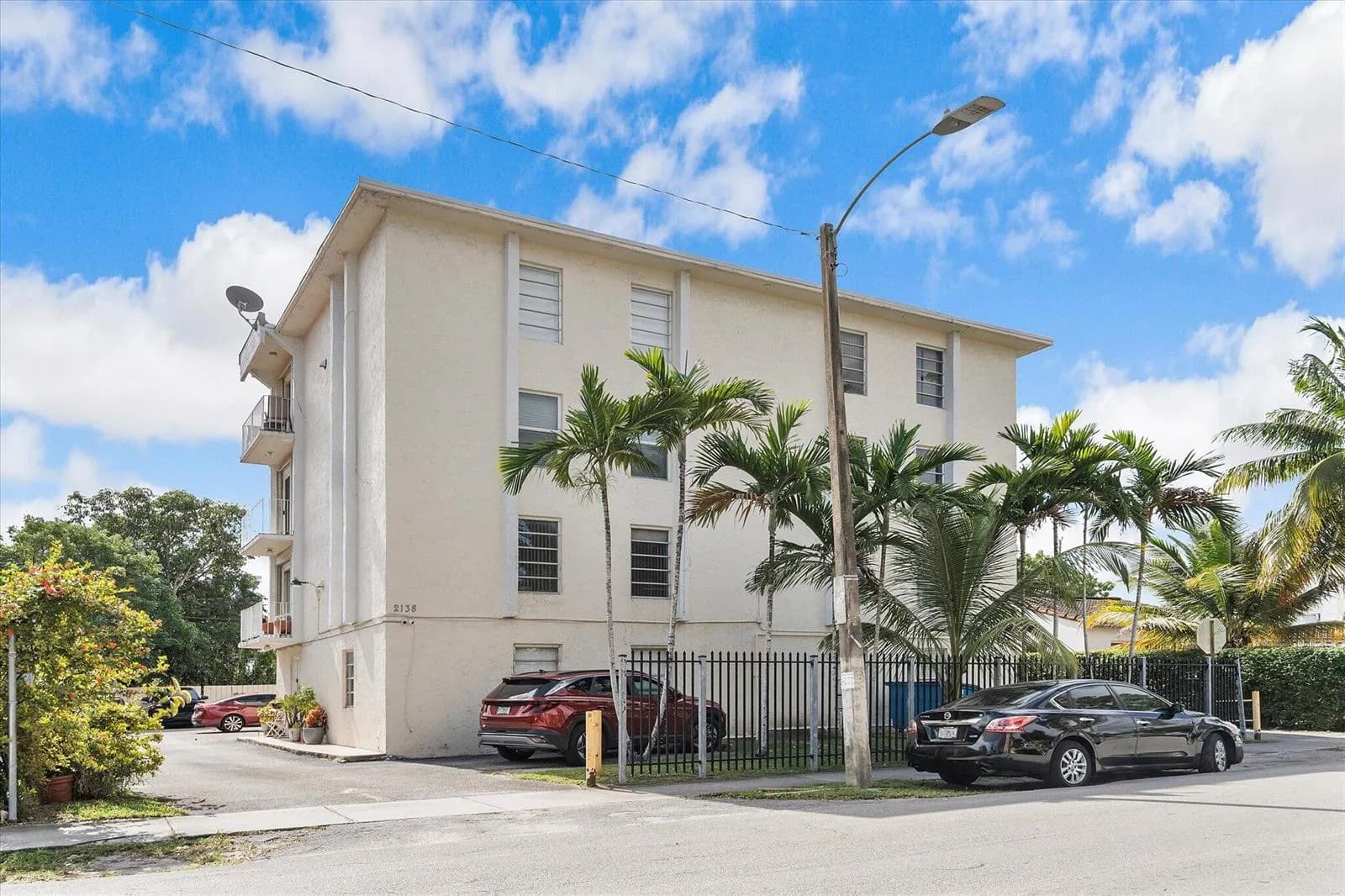 2138 SW 6th Street # 301, Miami, FL 33135