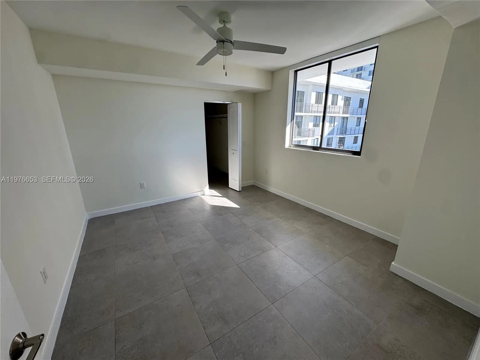 16395 Biscayne Blvd # PH 2211, North Miami Beach FL 33160