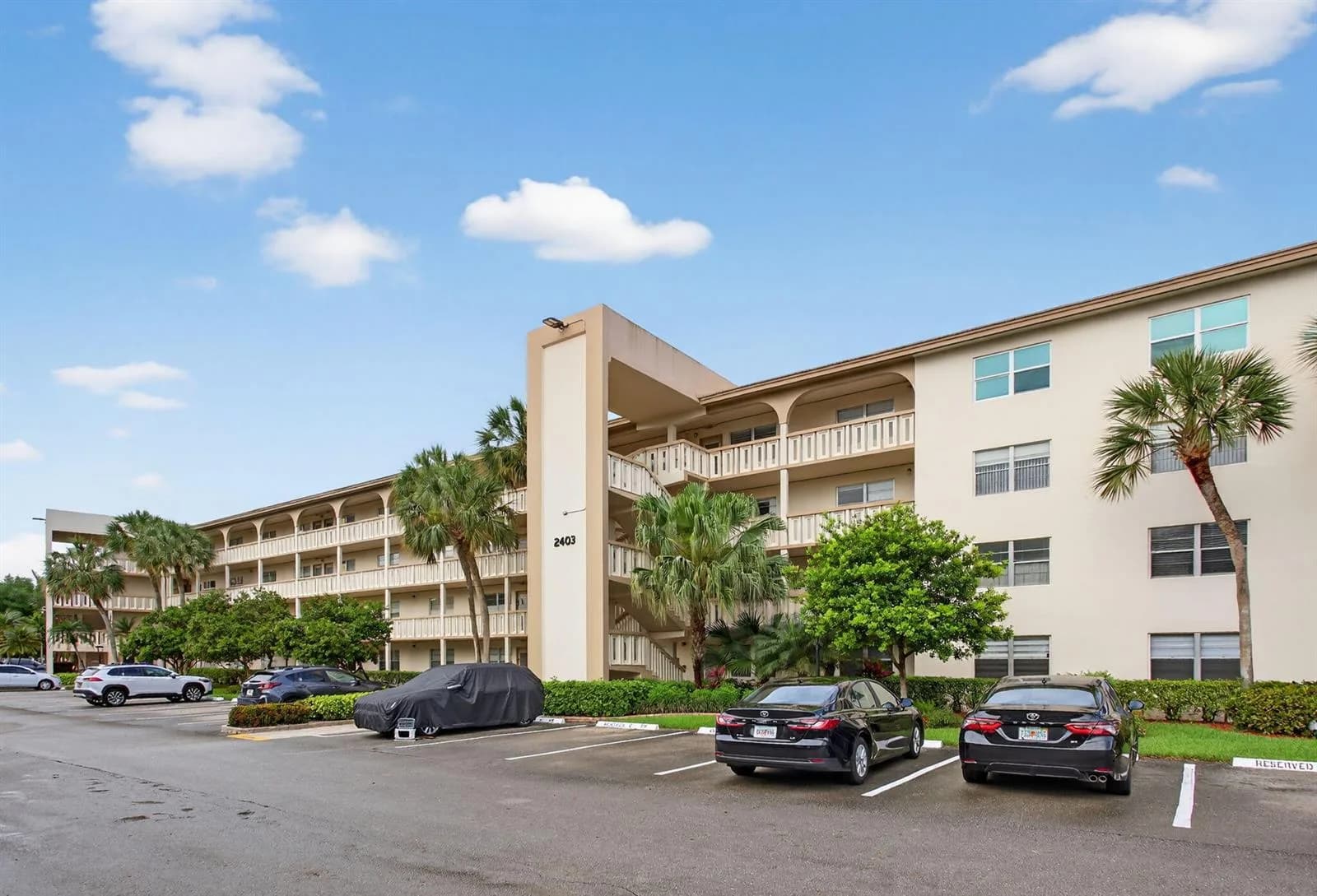 2403 Antigua Circle # B4, Coconut Creek FL 33066