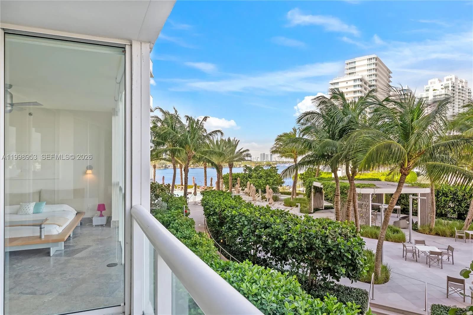 450 Alton Rd # 704, Miami Beach, FL 33139