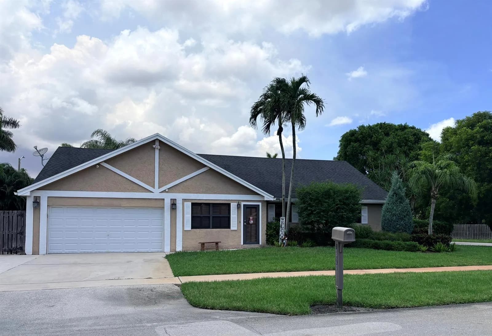 15943 W Wind Circle, Sunrise FL 33326