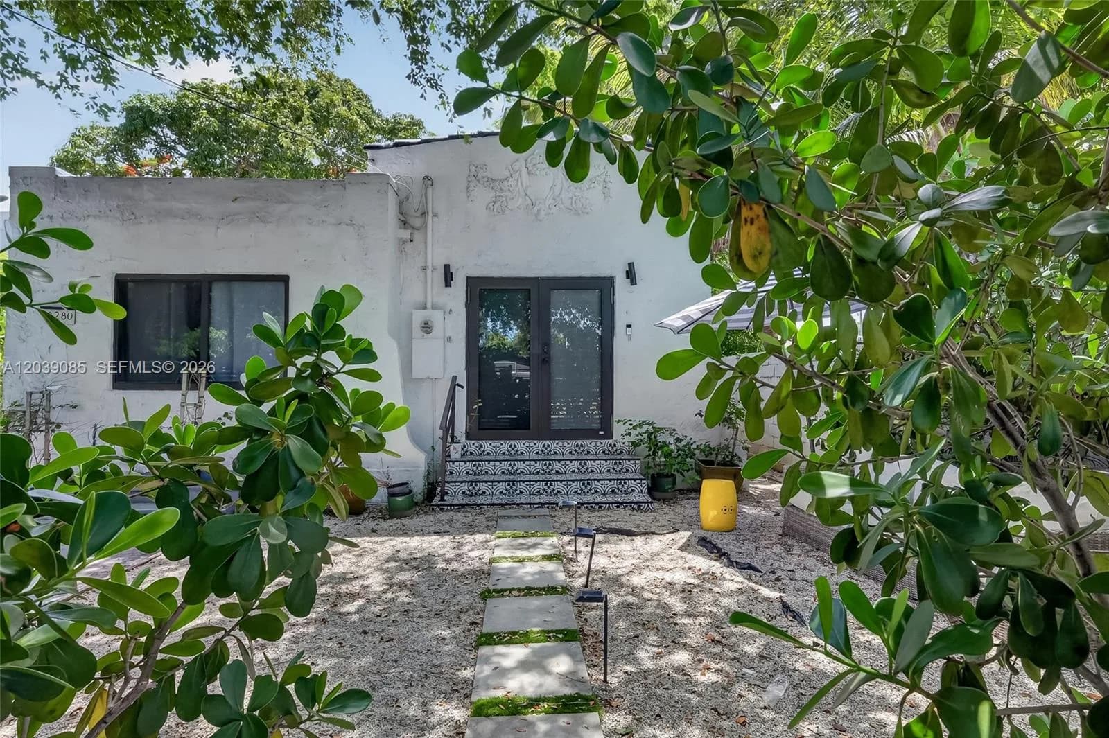 8280 NE 1st Pl, Miami, FL 33138
