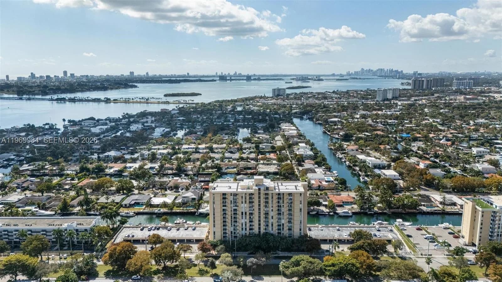 2350 NE 135th St # 811, North Miami, FL 33181