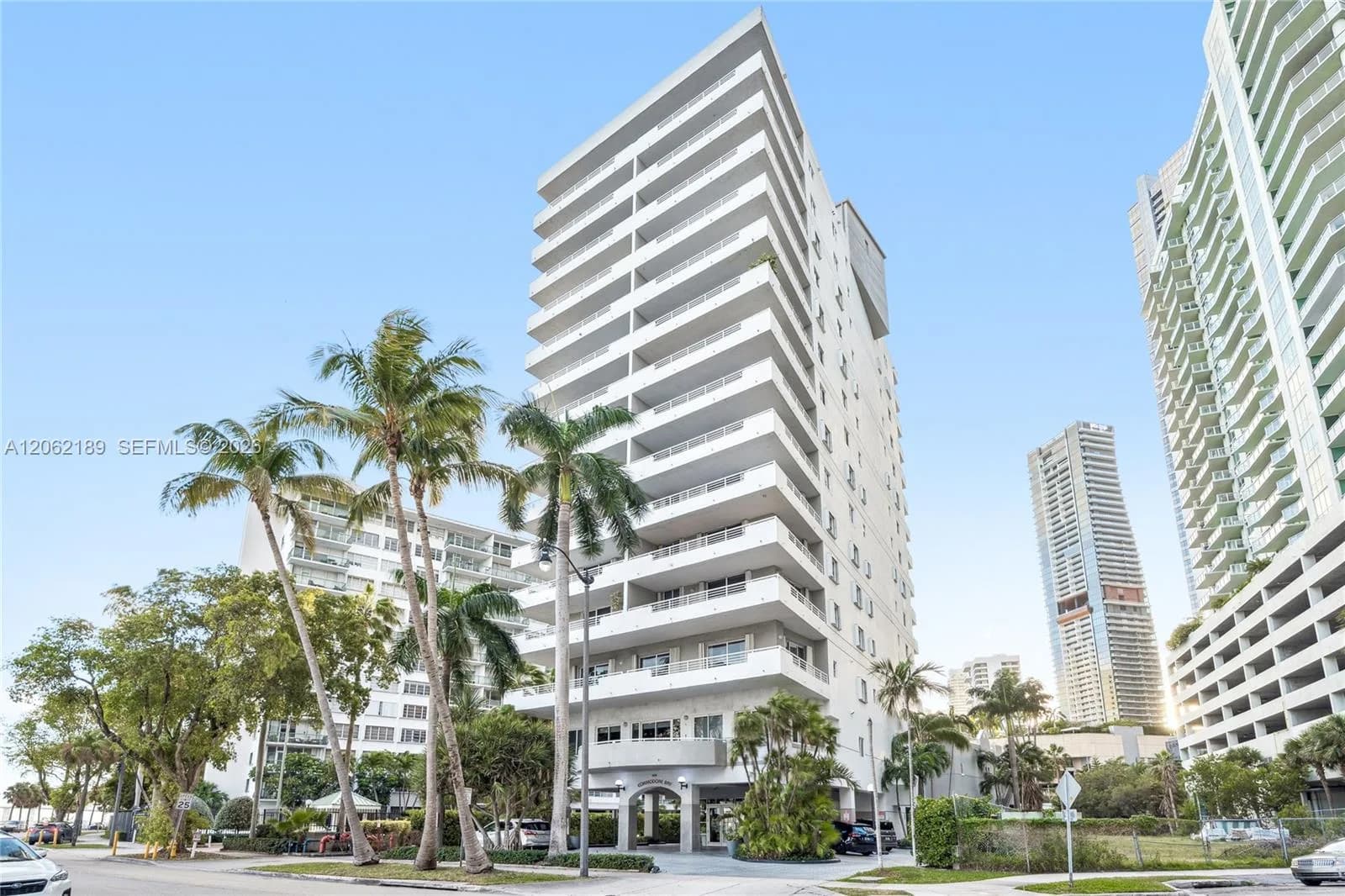 1402 Brickell Bay Dr # 1601, Miami, FL 33131