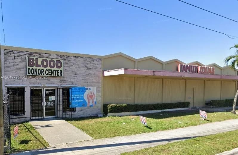 9360 NW 27th Ave, Miami FL 33147