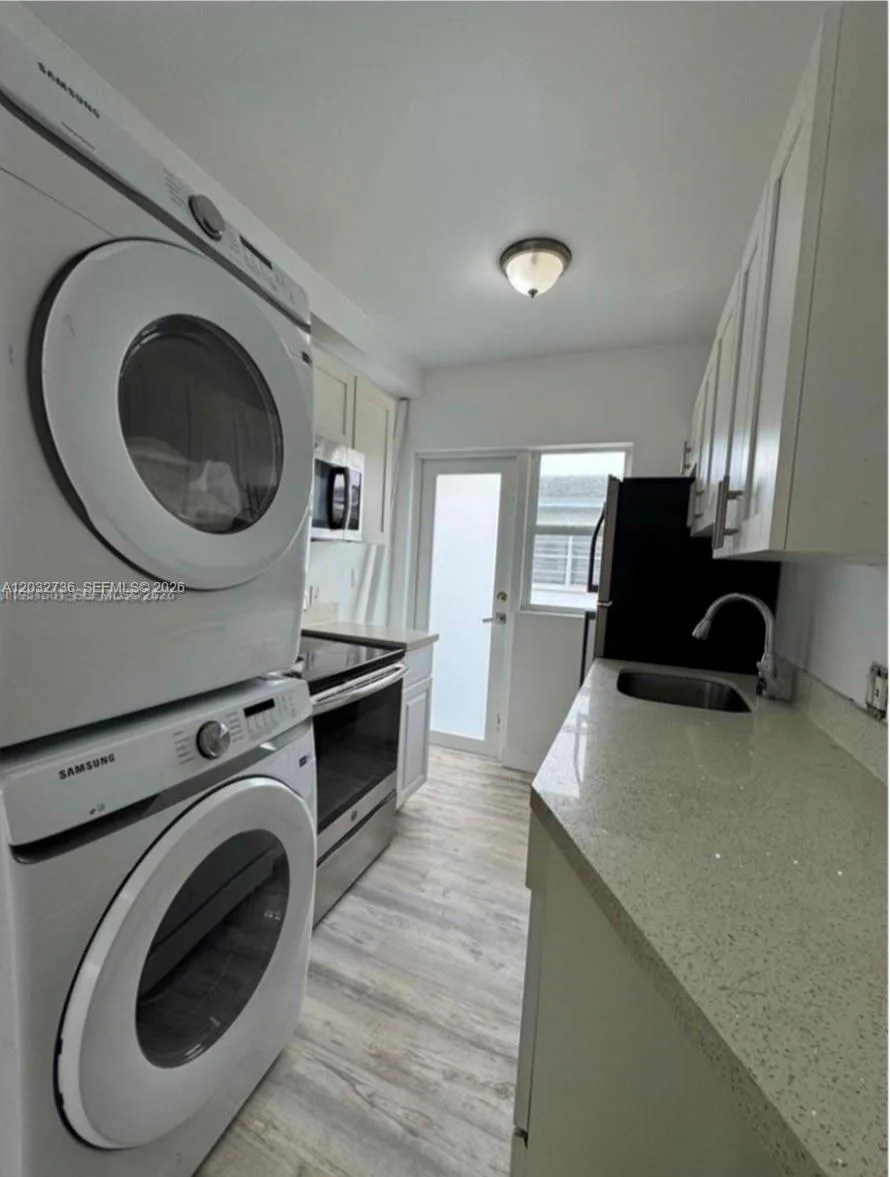 1248 Marseille Dr # 6, Miami Beach FL 33141