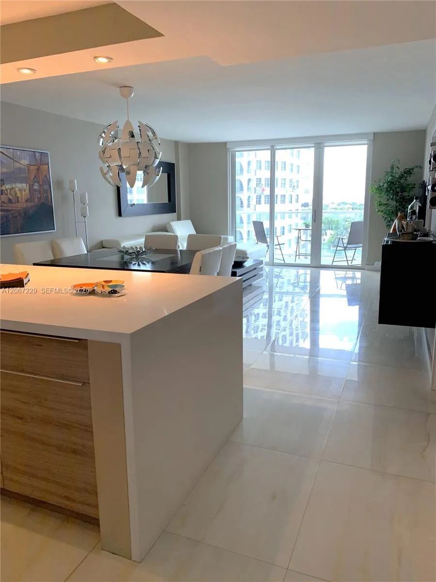 5701 Collins Ave # 1003, Miami Beach, FL 33140