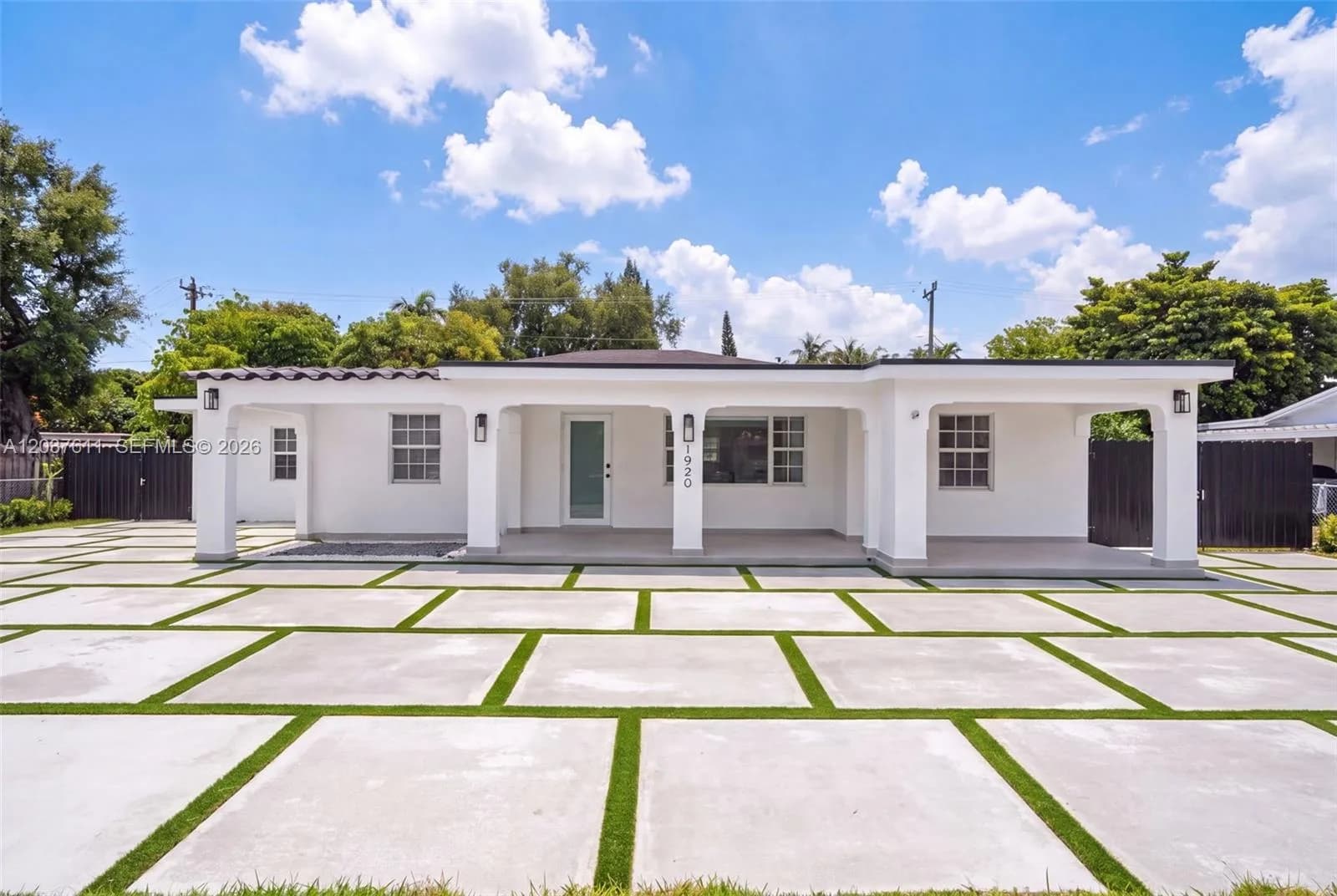1920 SW 67th Ave, Miami, FL 33147