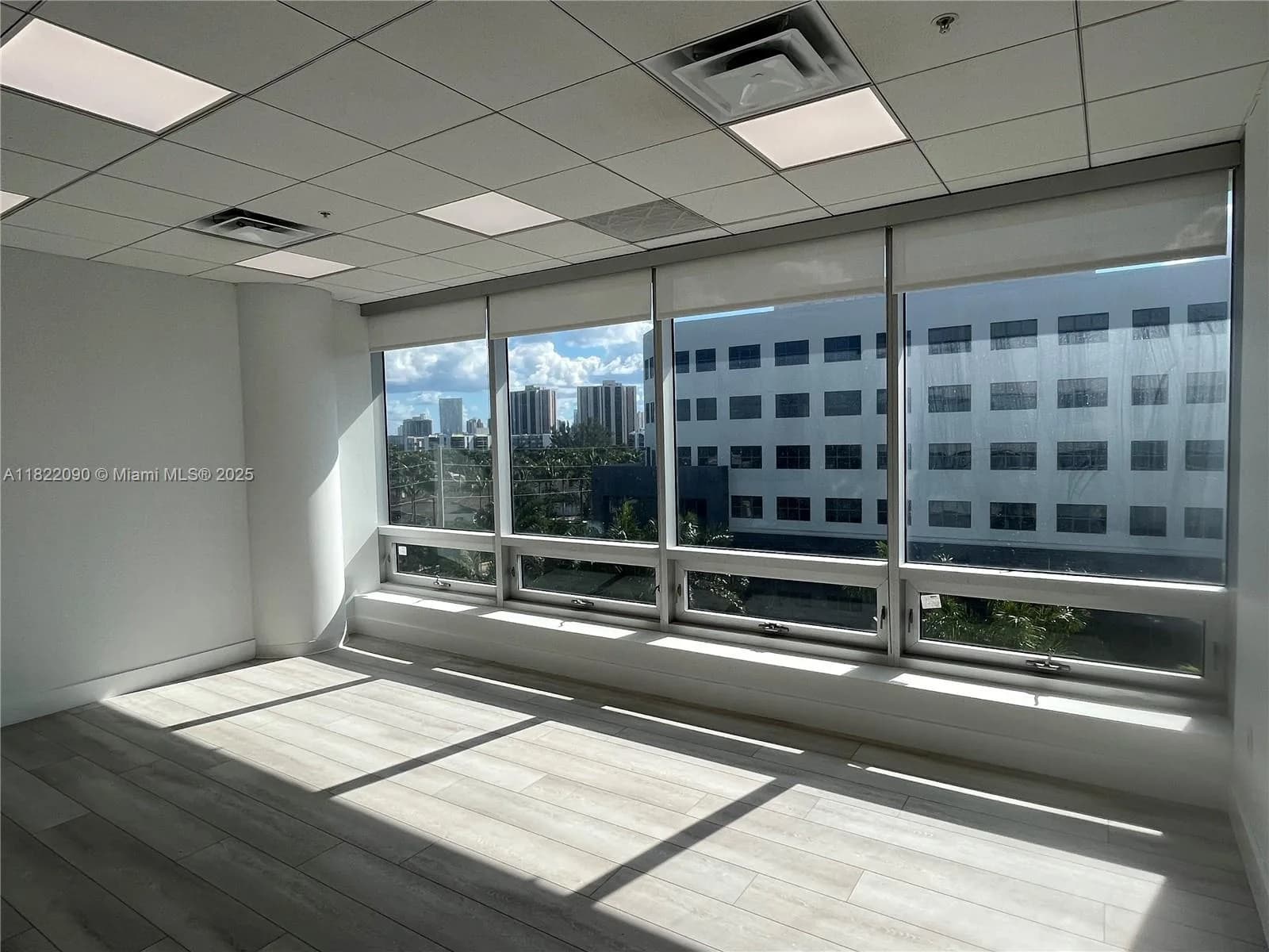 20900 NE 30th Ave # 410-411-412, Aventura FL 33180