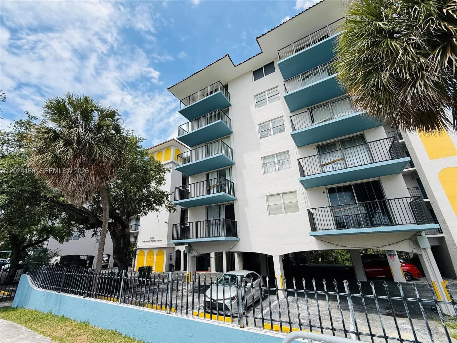 12590 NE 16th Ave # 412, North Miami, FL 33161