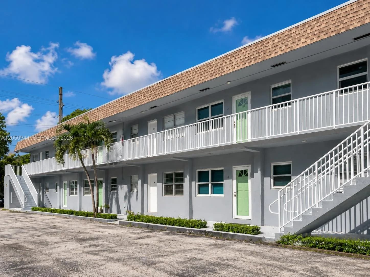 3265 Griffin Rd # 205, Dania Beach FL 33312