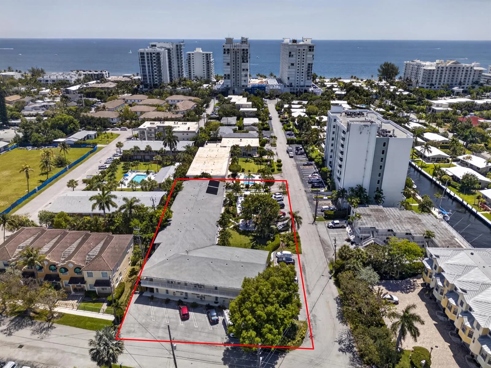 3201 SE 10th Street # A11, Pompano Beach FL 33062