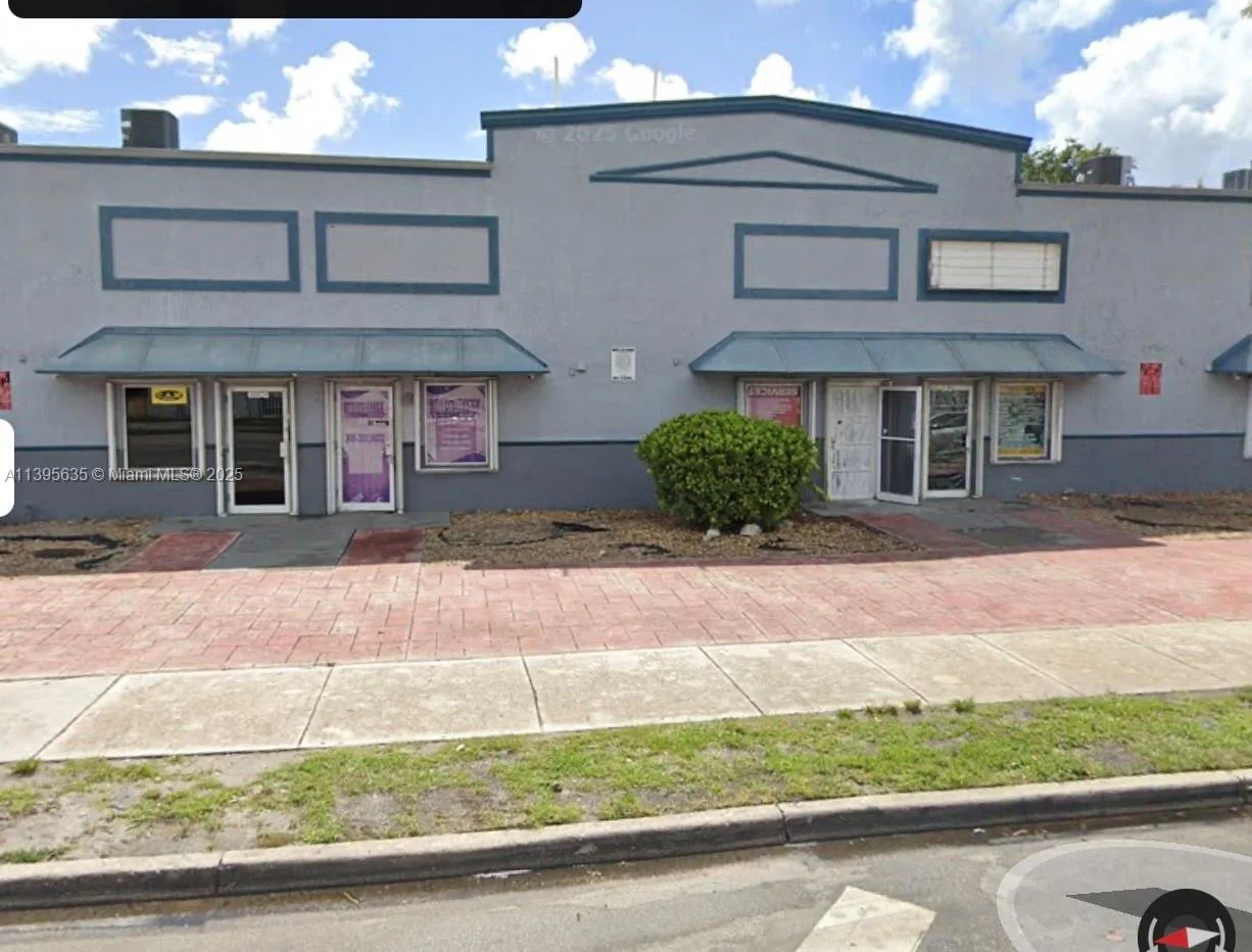 670 NW 112th St, Miami FL 33168