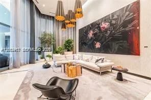 45 SW 9th St # 1701, Miami FL 33130