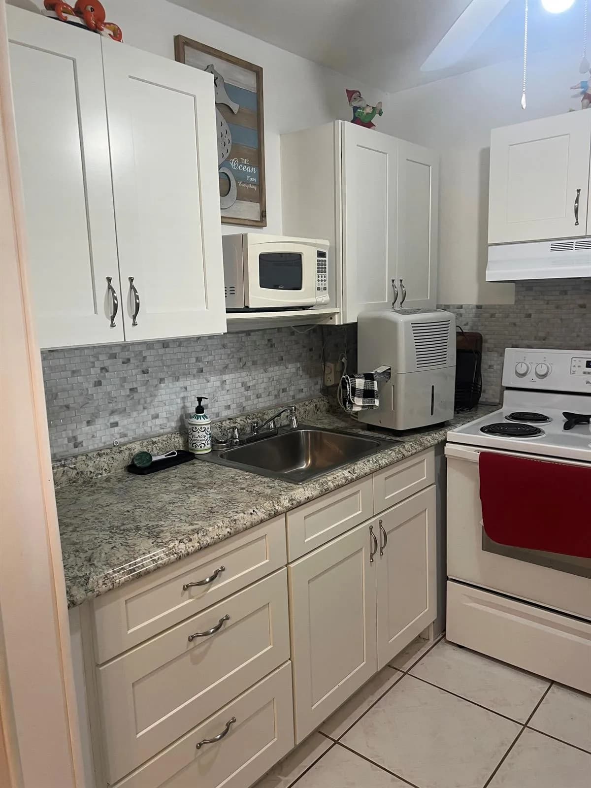 132 Berkshire F, West Palm Beach FL 33417