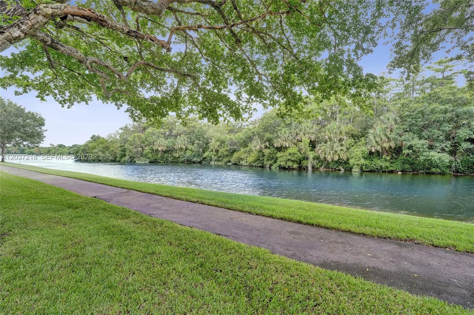 2908 S Carambola Cir S # 106, Coconut Creek FL 33066