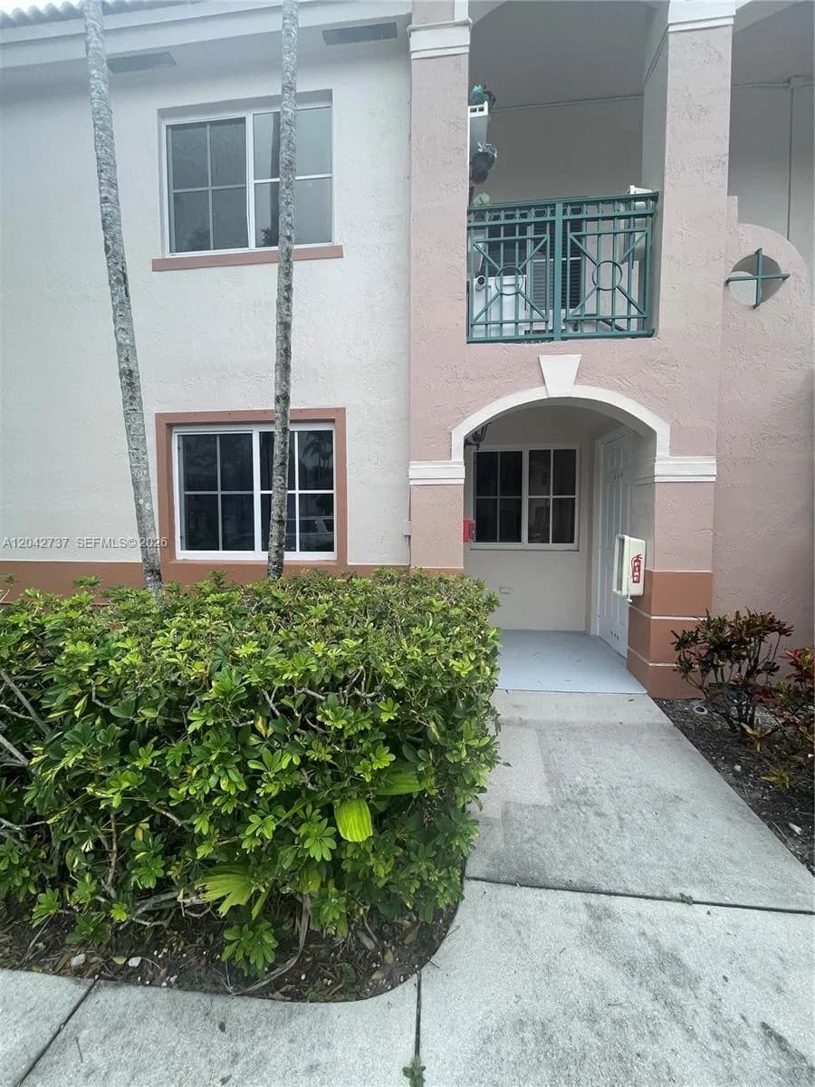 2151 NW 77th Way # 102, Pembroke Pines FL 33024
