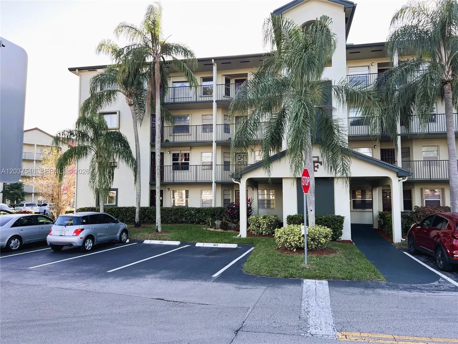 1300 SW 130th Ave # 101F, Pembroke Pines FL 33027