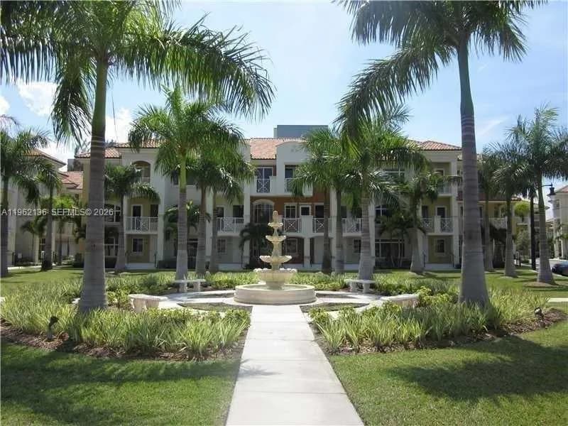 18402 NE 27 CT # 124, Aventura, FL 33160