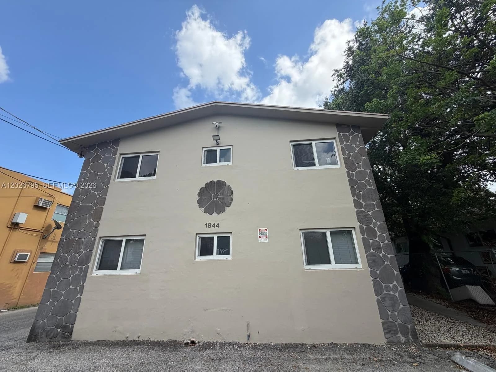 1844 NW 19th St # 1, Miami, FL 33125