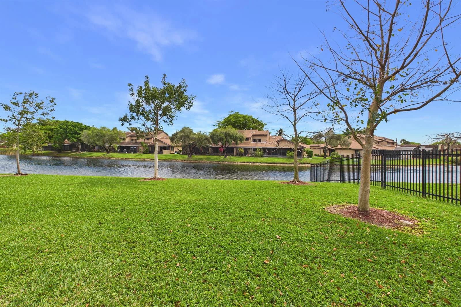 9780 Nob Hill Court # 9780, Sunrise FL 33351
