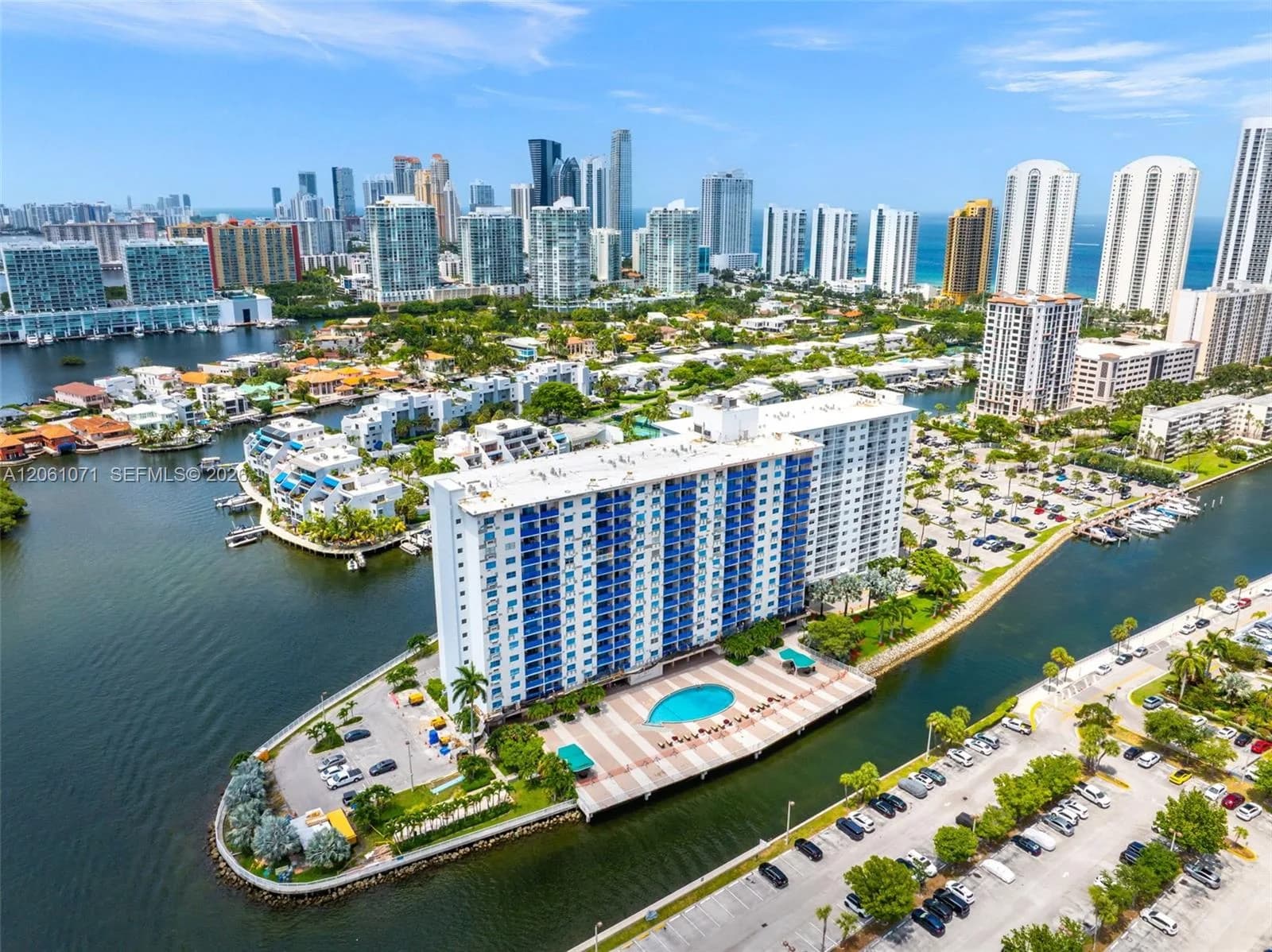 400 Kings Point Dr # 1628, Sunny Isles Beach FL 33160