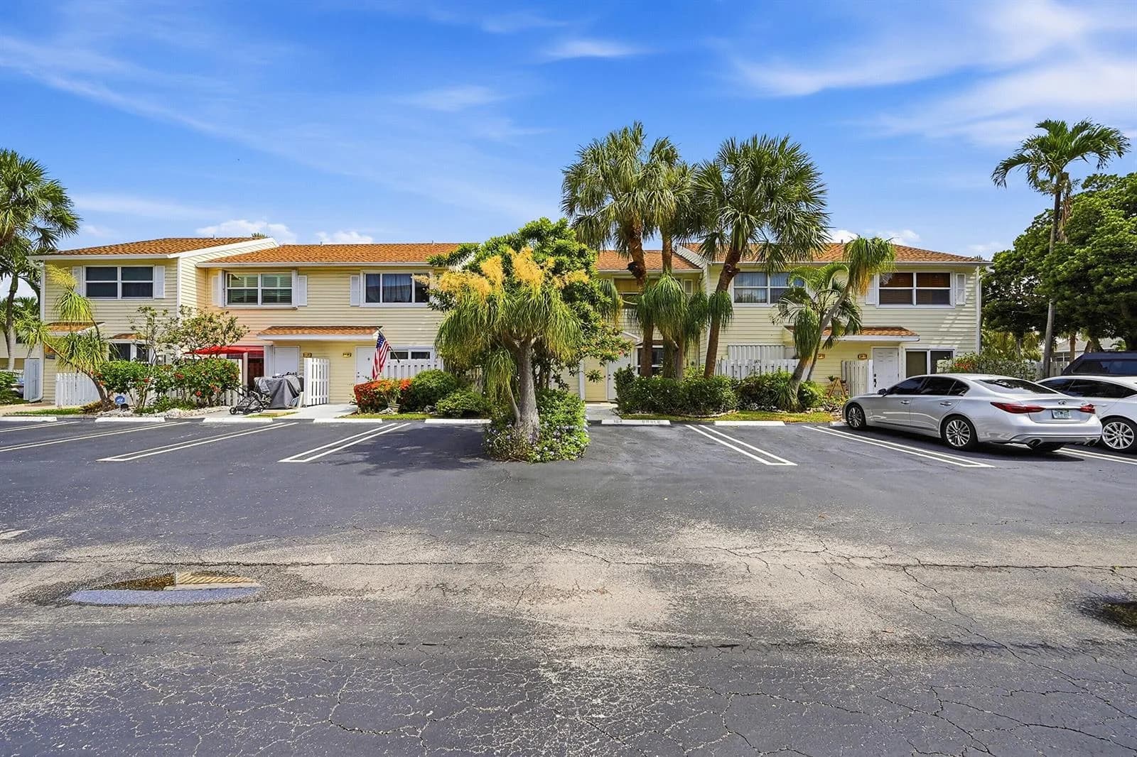 2627 NE 15th Street, Pompano Beach FL 33062