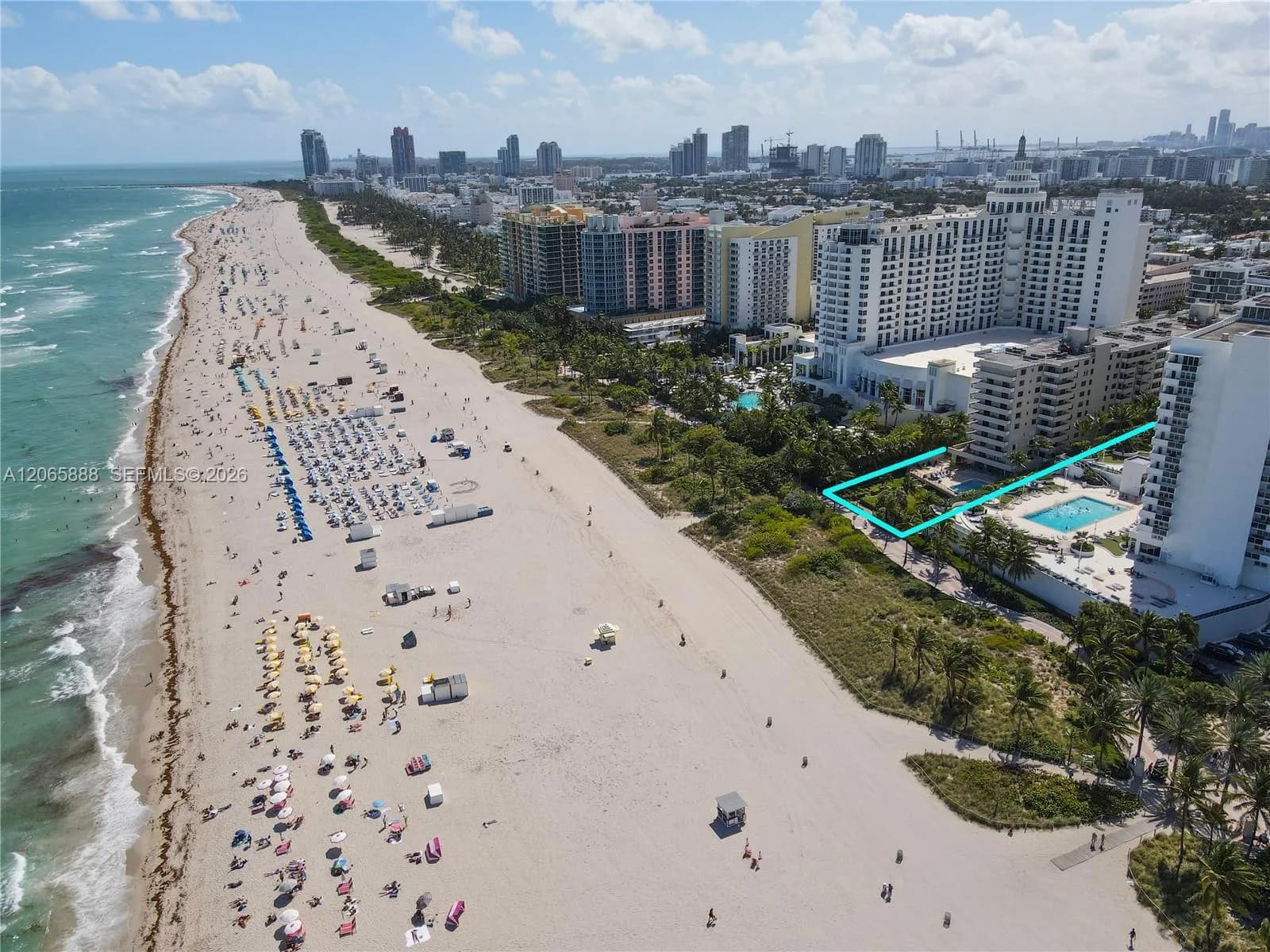 1621 Collins Ave # 908, Miami Beach, FL 33139