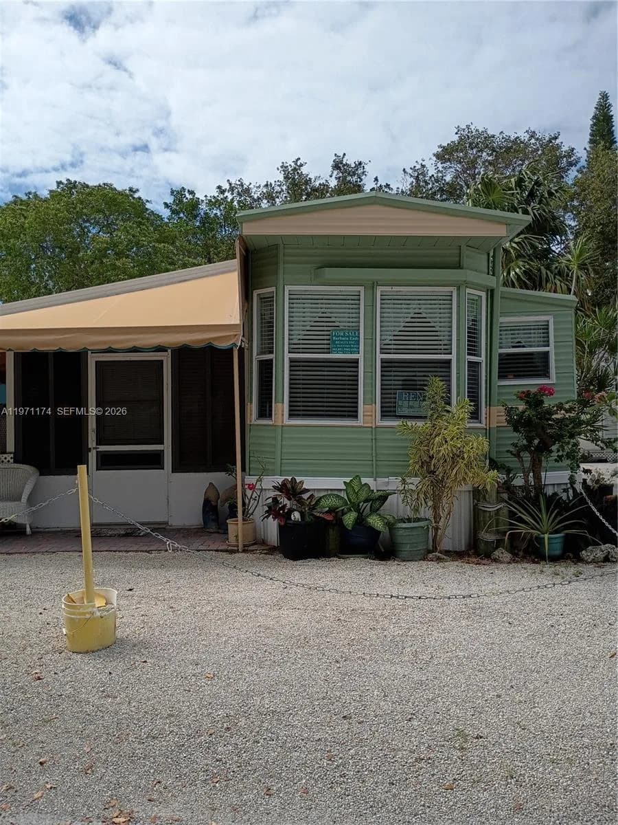 101551 Overseas Hwy, 147, Key Largo FL 33037