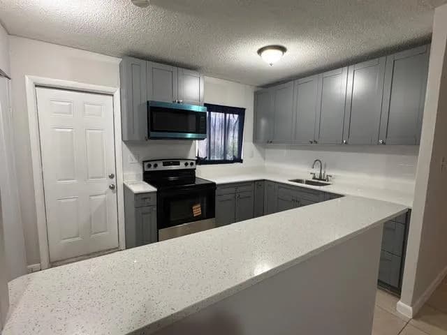 322 SW 2nd Street # 3, Pompano Beach, FL 33060
