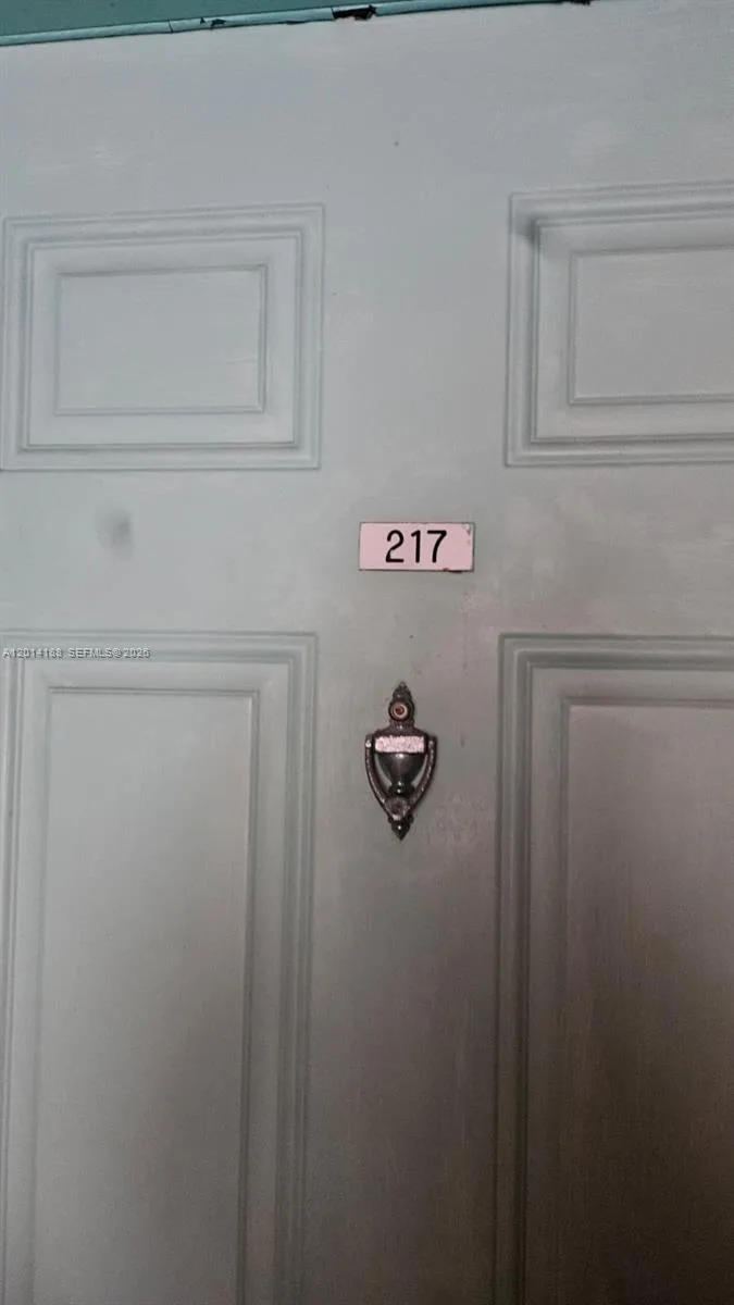 6801 Harding Ave # 217, Miami Beach, FL 33141