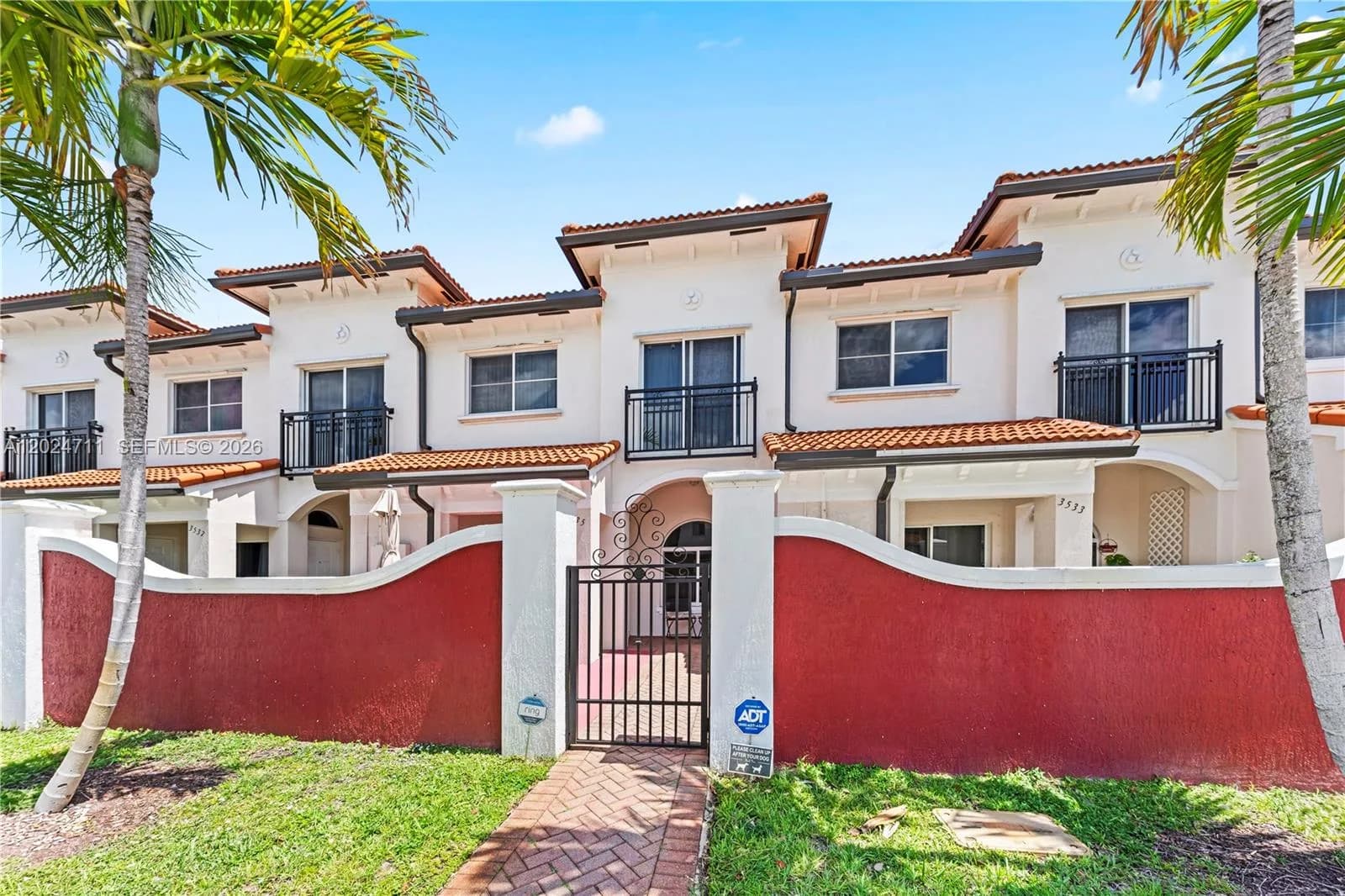 3535 NW 29th Ct, Lauderdale Lakes FL 33311