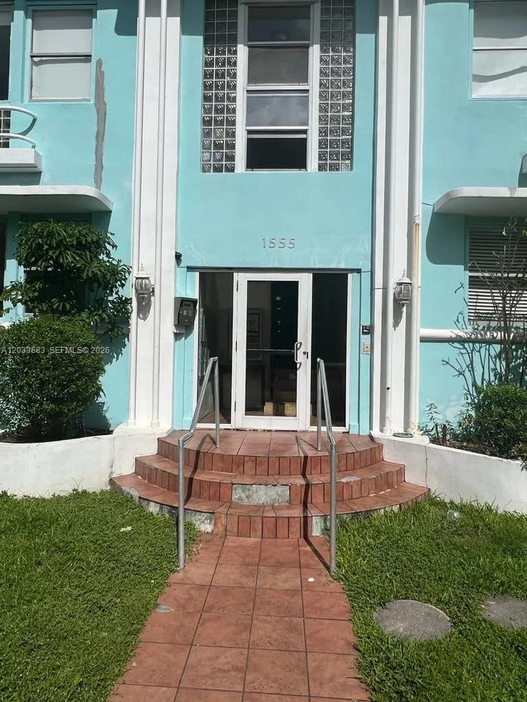1555 Pennsylvania Ave # 107, Miami Beach, FL 33139