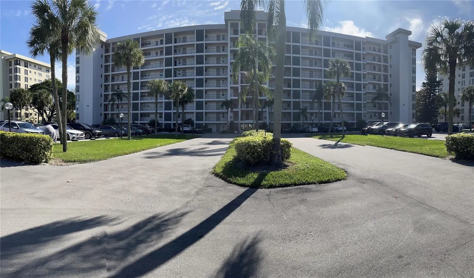 3100 N Palm Aire Drive # 304, Pompano Beach, FL 33069