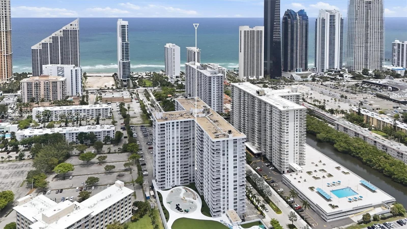 231 174th St # 901, Sunny Isles Beach FL 33160