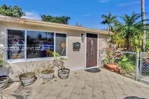 2199 NE 182nd St # 2, North Miami Beach FL 33162