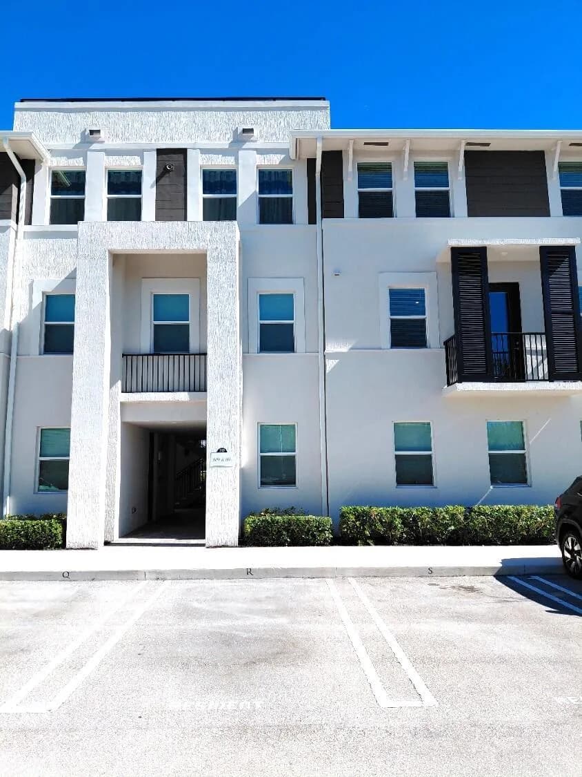 8878 Lake Worth Road # 209, Lake Worth FL 33467