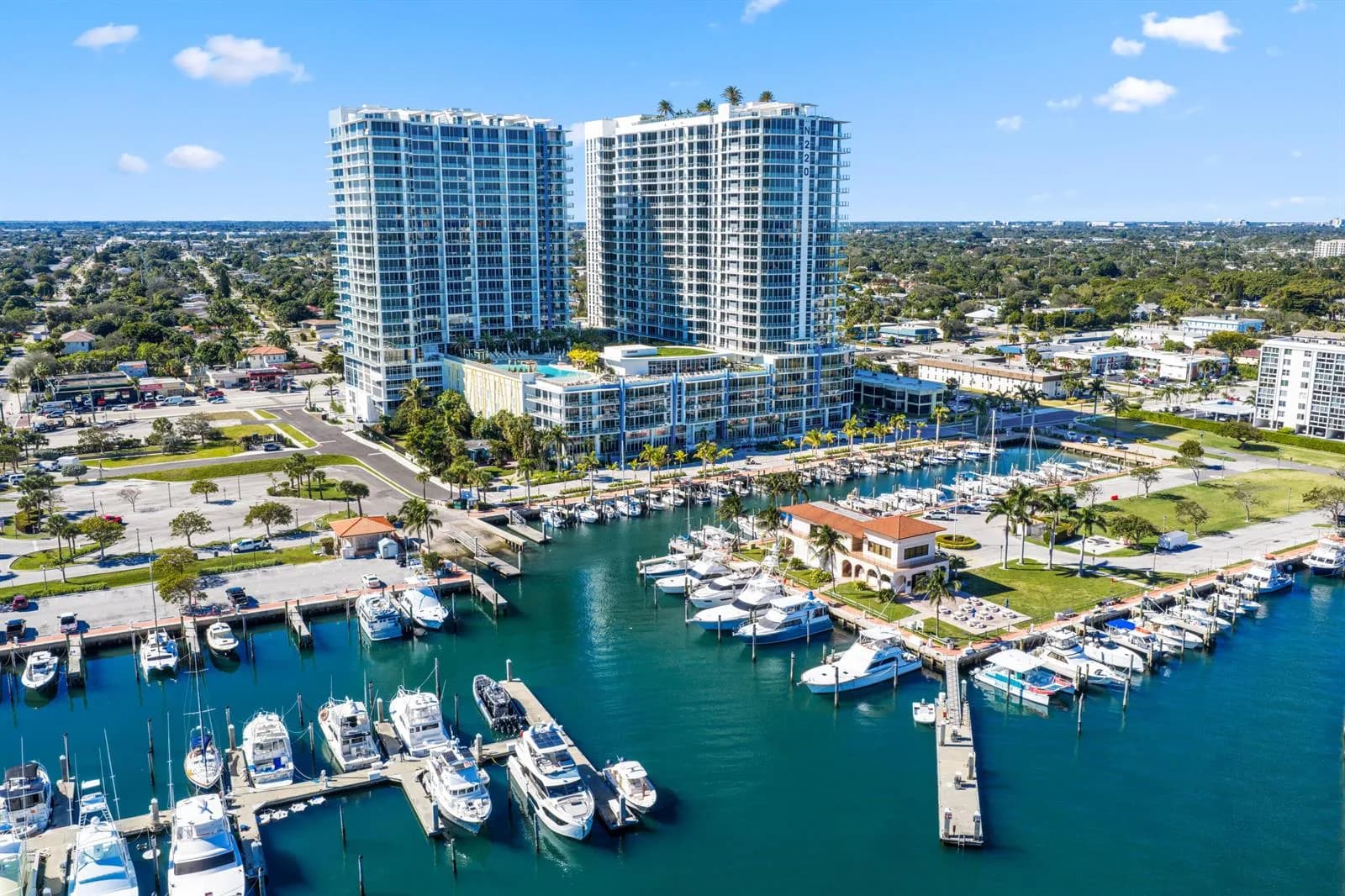 220 Lake Shore Drive # 1125, Lake Park FL 33403