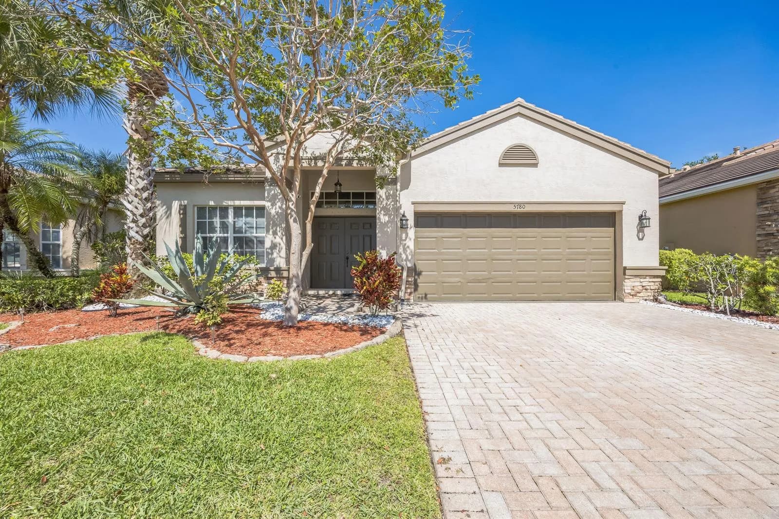 5780 Saddle Trail Lane, Lake Worth FL 33449